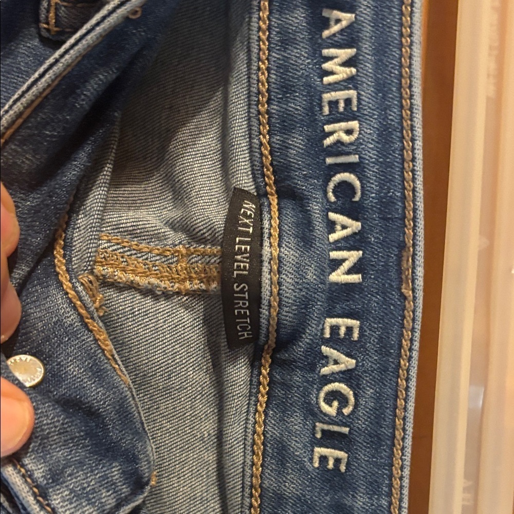 American Eagle Outfitters Ripped Blue Skinny Jeans - Picture 3 of 4